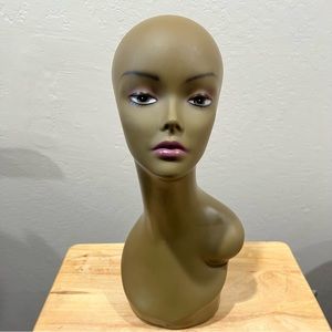 [21] Mannequin Head Plastic Display for Wigs Hats Sunglasses Jewelry